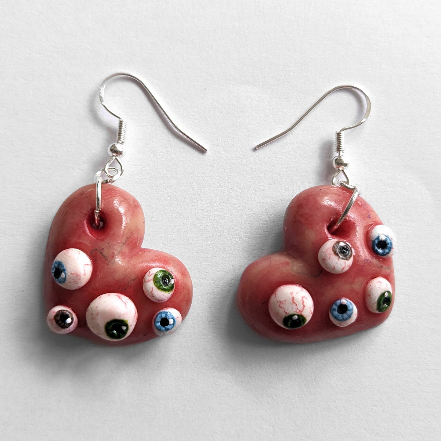 All-seeing heart earrings (pale flesh) | Handmade jewellery in creepy halloween style - multiple colours (MADE TO ORDER)
