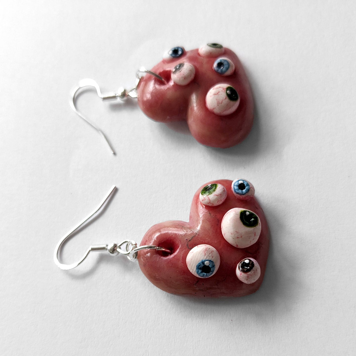 All-seeing heart earrings (pale flesh) | Handmade jewellery in creepy halloween style - multiple colours (MADE TO ORDER)