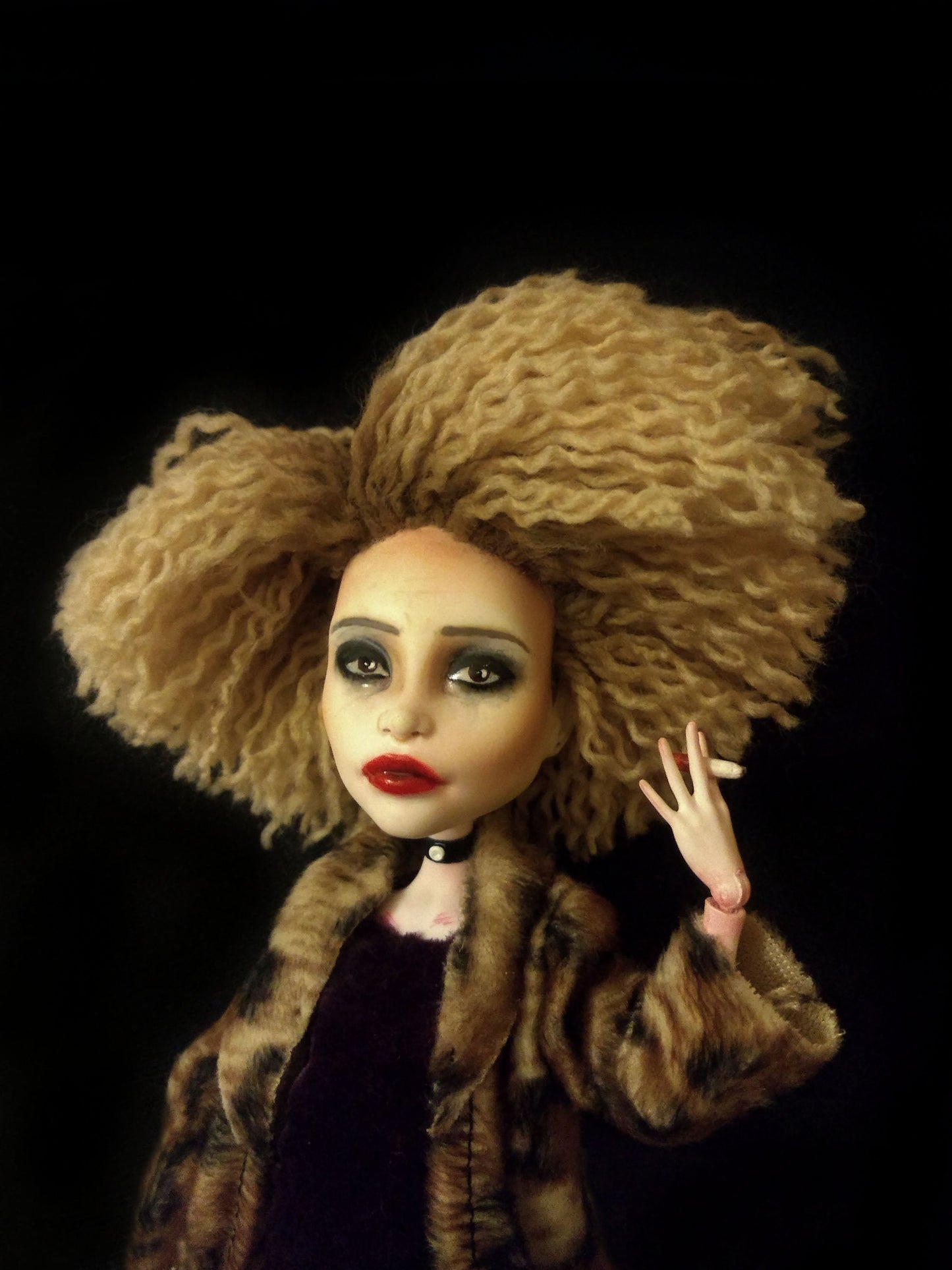Sally | Ahs: Hotel inspired doll of Hypodermic Sally - art doll (mh ooak repaint) (MADE TO ORDER)