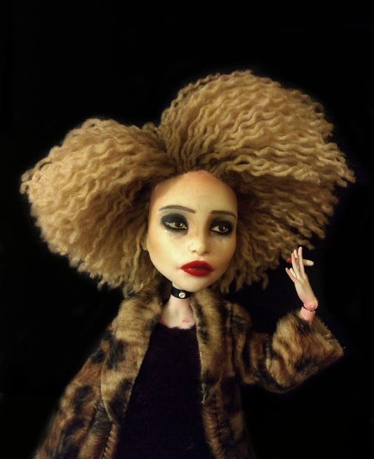 Sally | Ahs: Hotel inspired doll of Hypodermic Sally - art doll (mh ooak repaint) (MADE TO ORDER)